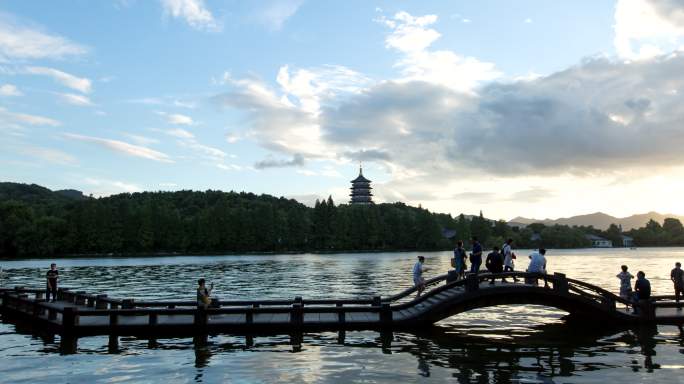 西湖雷峰夕照小全景延时