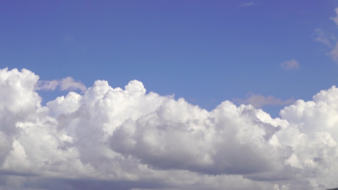 雨后天空云朵天气变化蓝天白云烈日阳光白云