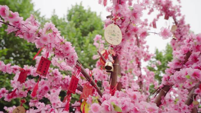 许愿牌红牌挂牌祝福牌子实拍