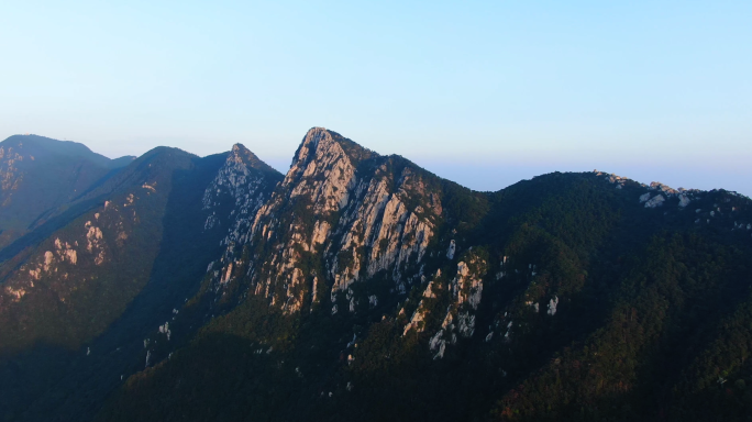 庐山山峰五老峰