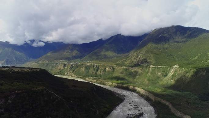 西藏雅鲁藏布大峡谷航怕合集