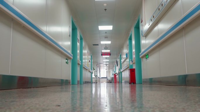 空旷的医院走廊丨4K