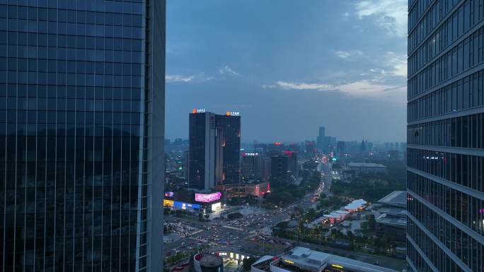 4K 东莞航拍 东莞CBD 夜景 御三