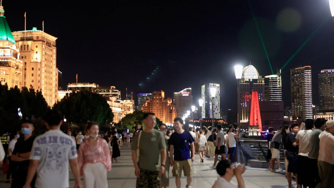 上海外滩夜景热闹景象