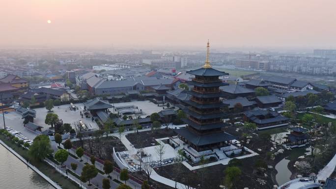 日落风光航拍上海宝山寺全景