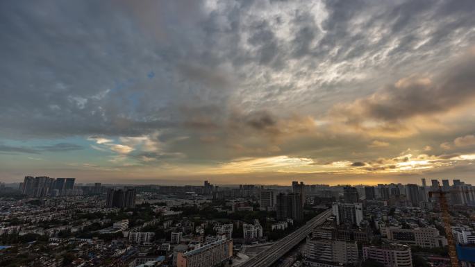 成都地平线城市朝霞日出大气云彩云层延时