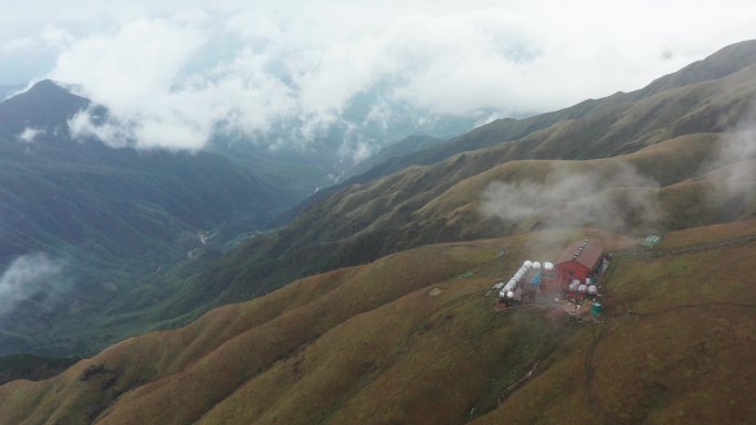 江西武功山高山草甸云海风光4K航拍