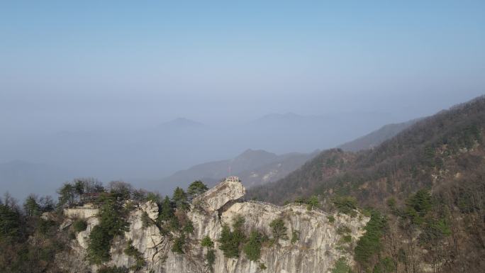 祥峪 顶峰 卧虎峰 云雾缭绕 山峰险峻