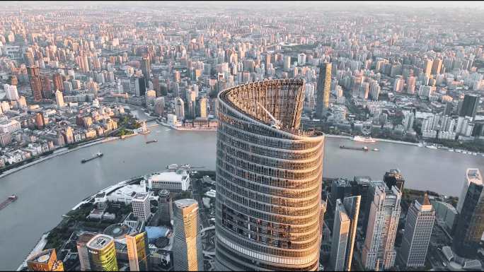 上海中心大厦俯览城市风光
