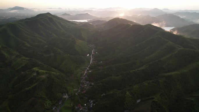 安吉日出盛景