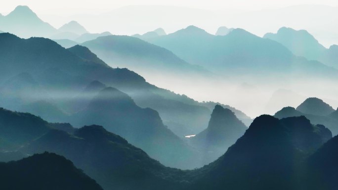 实拍桂林山水如墨水丹青