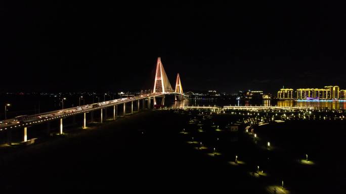 航拍礐石大桥夜景1