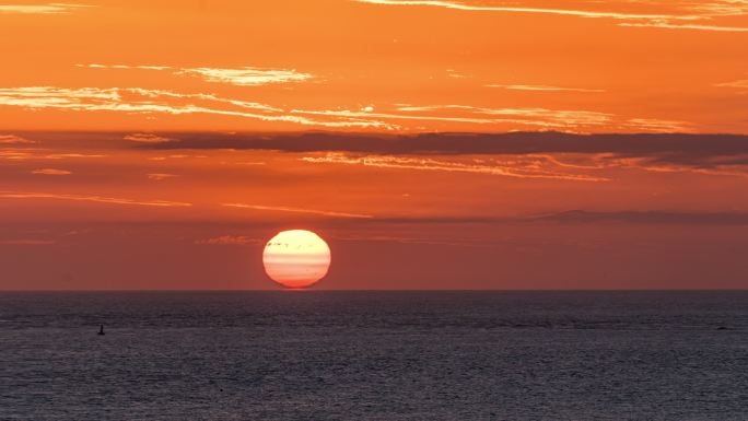 海上日出日落