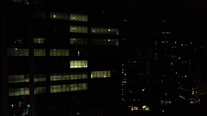 高楼大厦限电夜景下降
