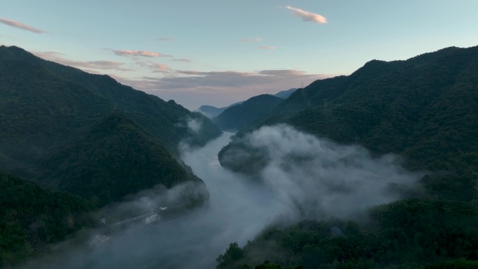 高清航拍湖南小东江早晨风光