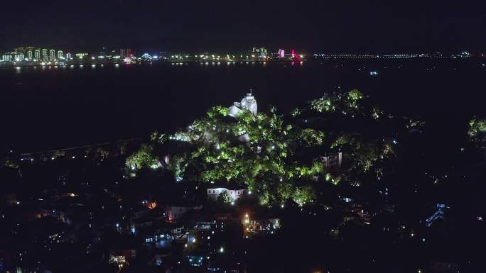 航拍厦门鼓浪屿日光岩夜景灯光秀