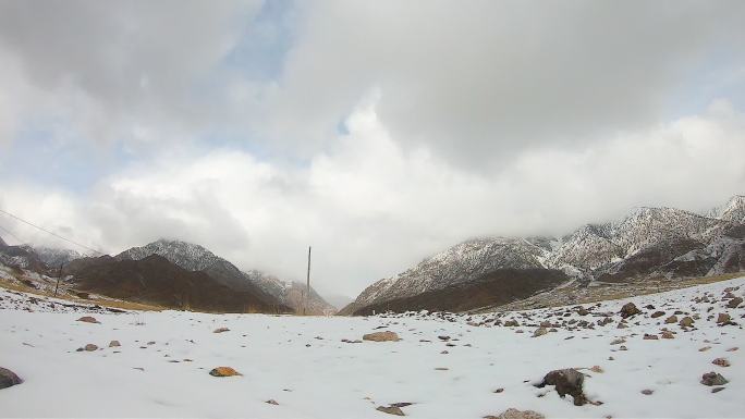 青藏高原戈壁滩雪山雪景延时合集