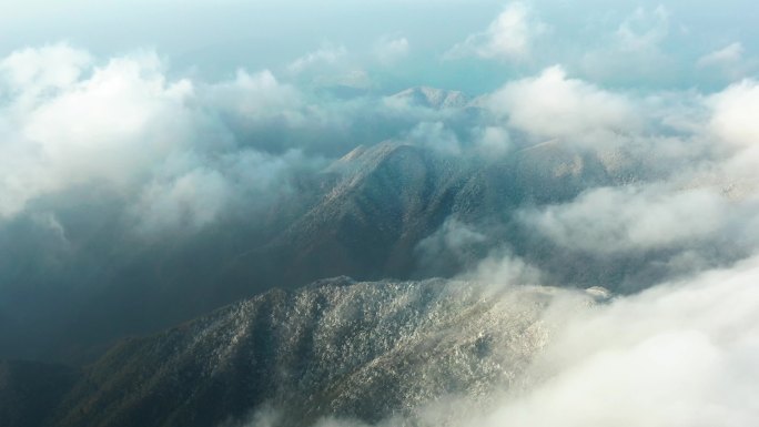 东白山雪景云海航拍