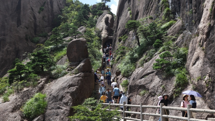 登黄山爬黄山