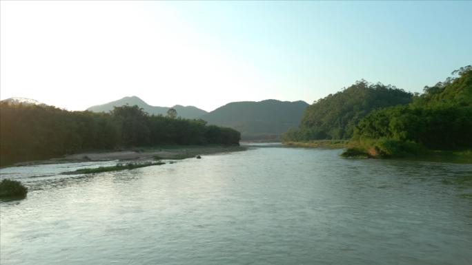山间河流水面4K航拍