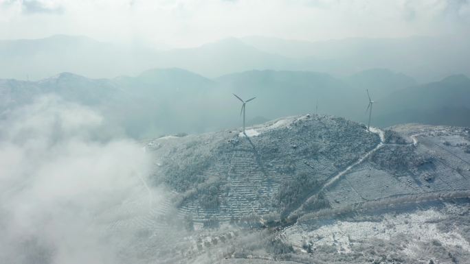 东白山雪景云海茶园航拍