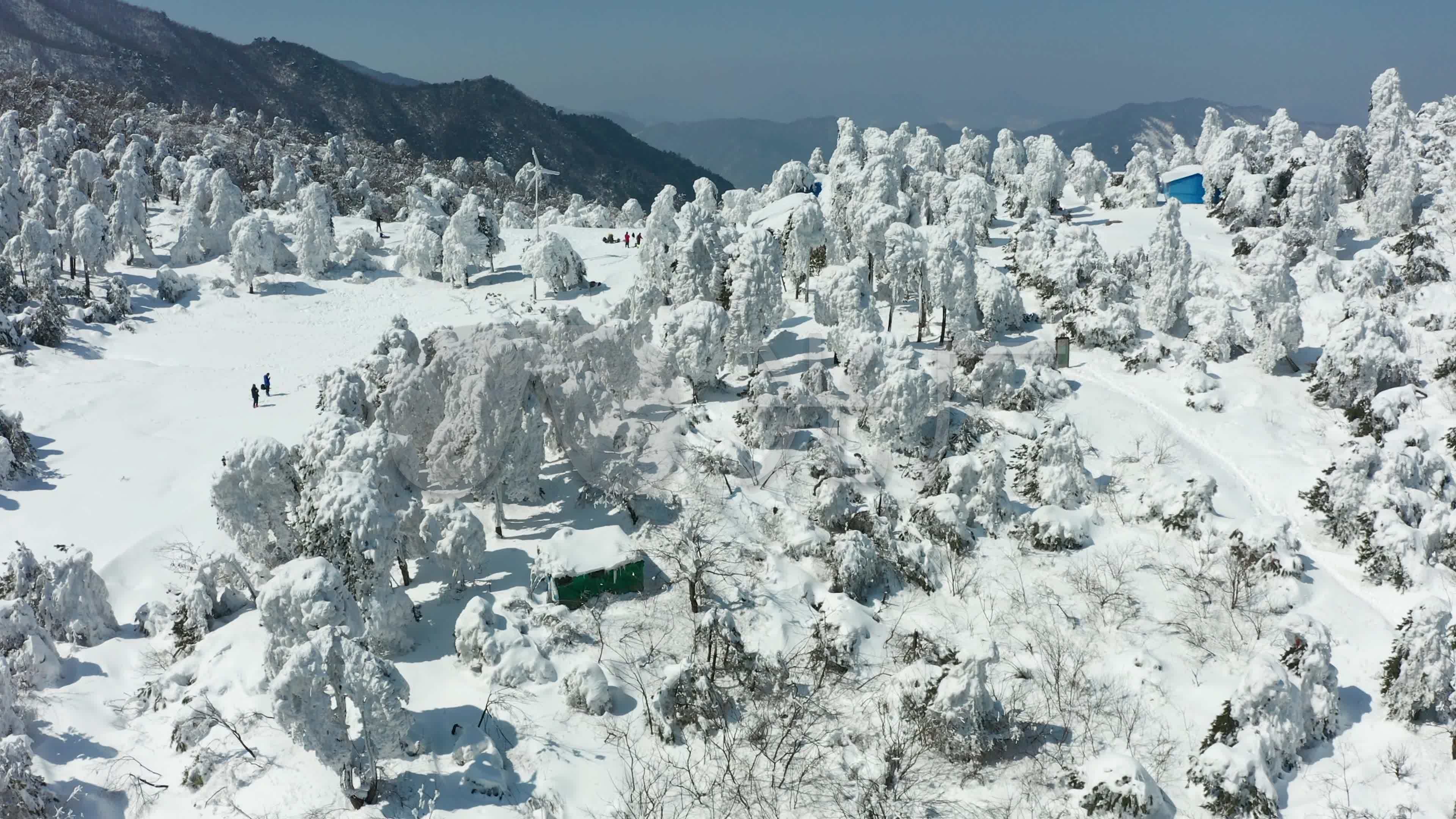 去东北赏雪景，不一定非要去雪乡，阿尔山不冻河更有温度_内蒙古