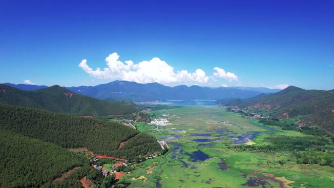 川滇泸沽湖草海