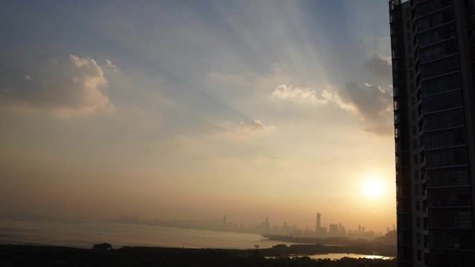 城市黄昏傍晚夕阳天空