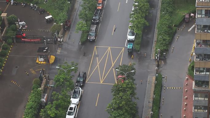 山东济南：城市河流暴风雨