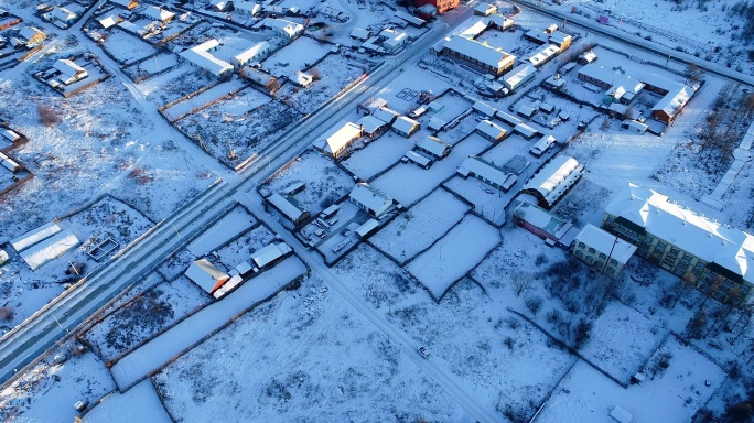 航拍大兴安岭极寒中的林场雪村