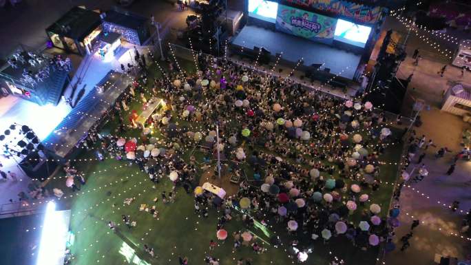 明星粉丝会观众舞台夜景航拍俯拍观众散场