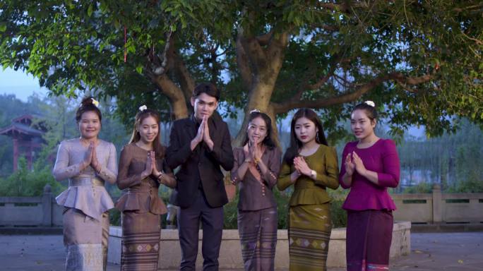 【4K】泰国人亲切问候