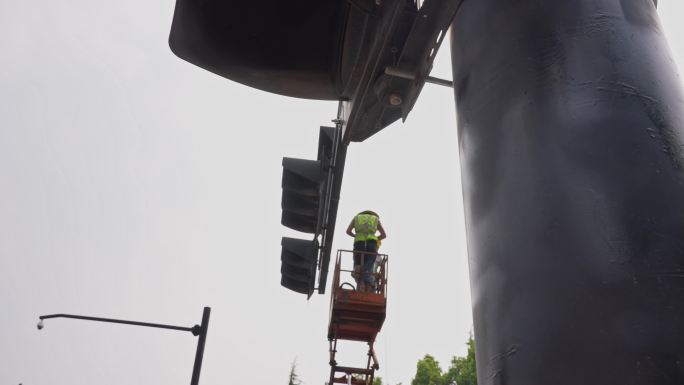 交通施工维修安装红绿灯