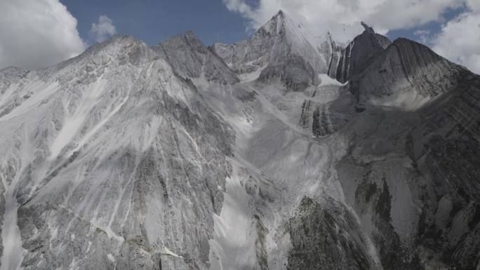 高海拔雪山