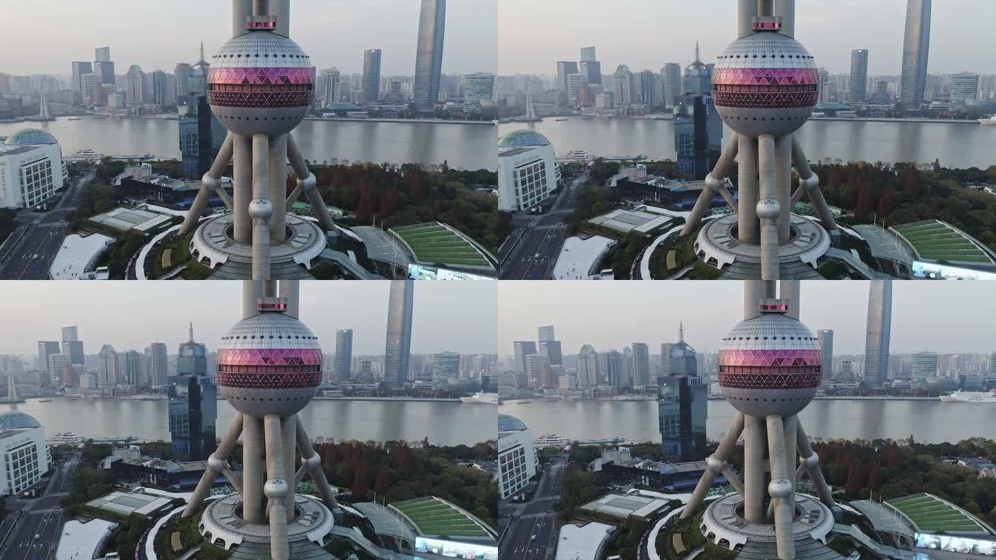 上海东方明珠电视塔夜景特写黄浦江风光