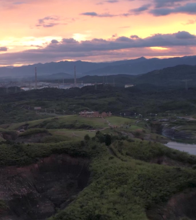 高清竖屏航拍湖南郴州高椅岭黄昏时分