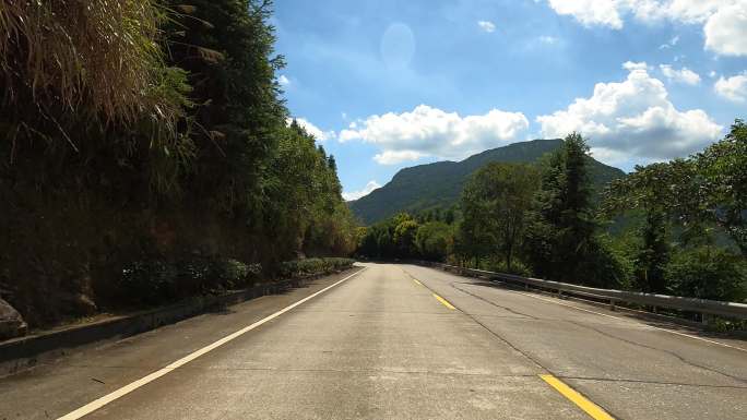 霞浦沿山公路白天车尾行车空镜4