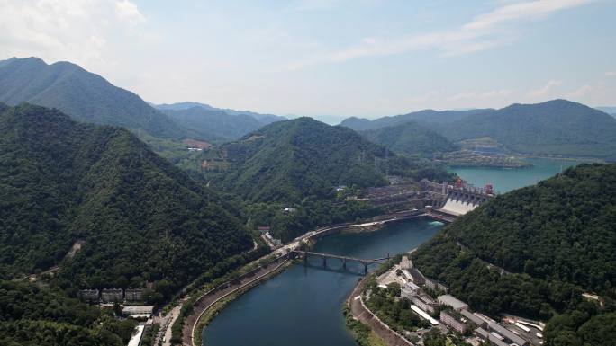 杭州建德白沙镇新安江水库大坝傍晚航拍