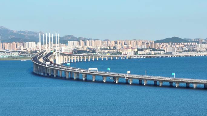 青岛跨海大桥远眺