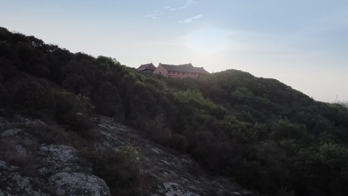 航拍自然风景天际线山峰美景