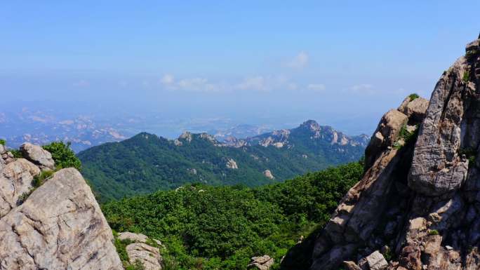 航拍青山大自然山川森林悬崖峭壁陡崖