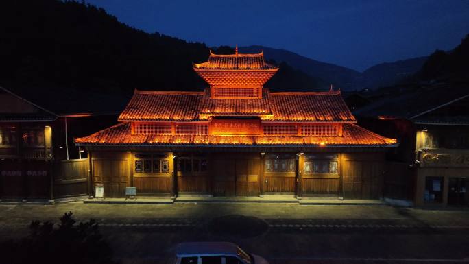 侗族村落夜景