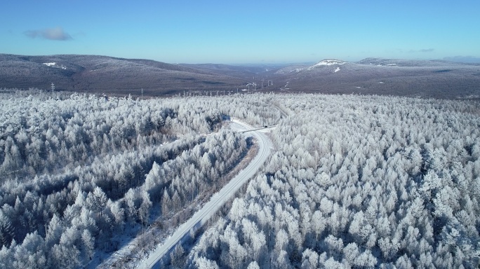 航拍林海雪原风光