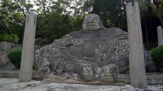 福清弥勒岩风景区弥勒佛