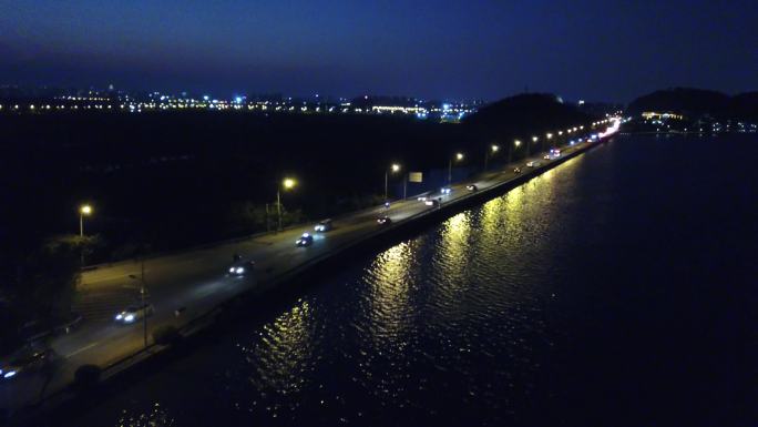 夜晚大桥航拍