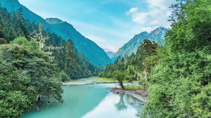 高山湖泊 高原湖泊 高原风光 自然生态