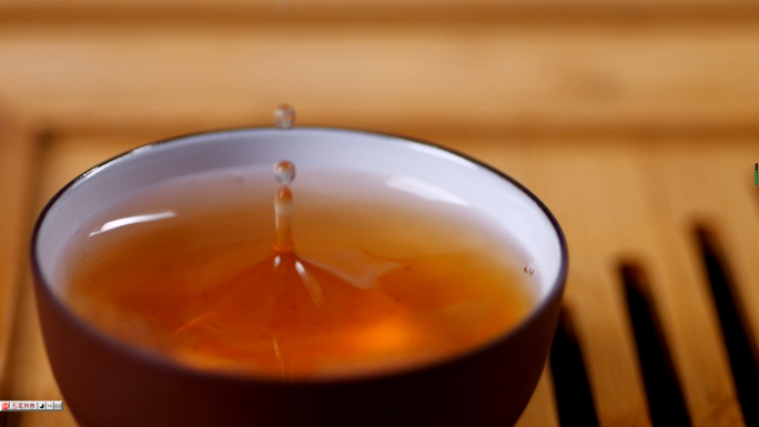 茶-普洱品茶倒茶茶汤盖碗茶泡茶沏茶冲茶