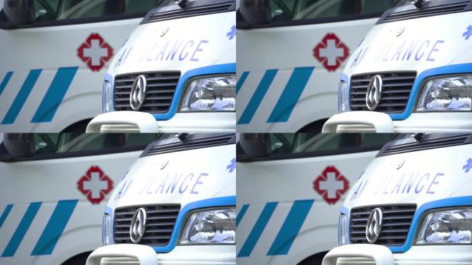 上海急救120救护车4K实拍视频