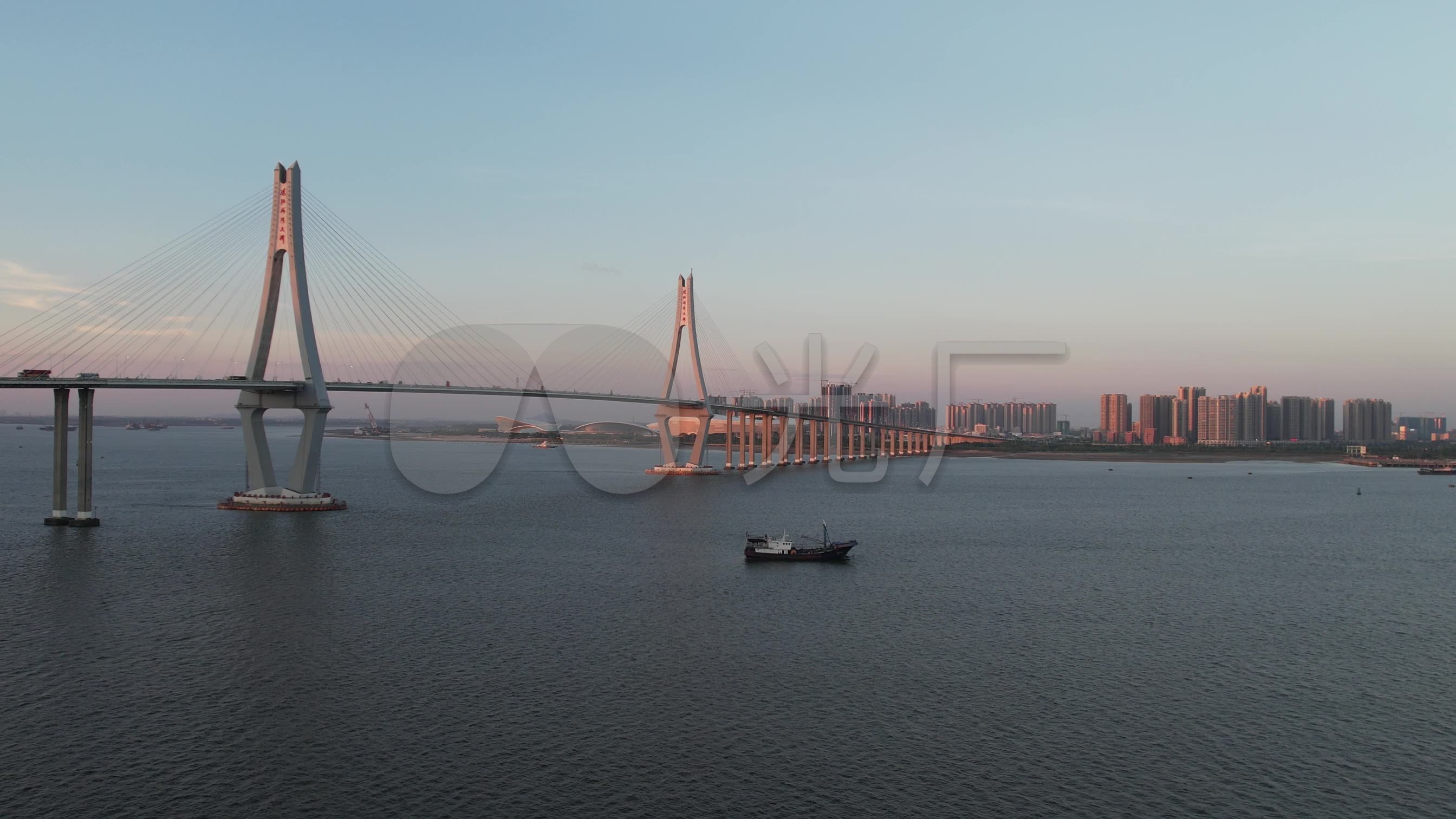 湛江海湾大桥 航拍|影视|短片|林嘉超 - 原创作品 - 站酷 (ZCOOL)