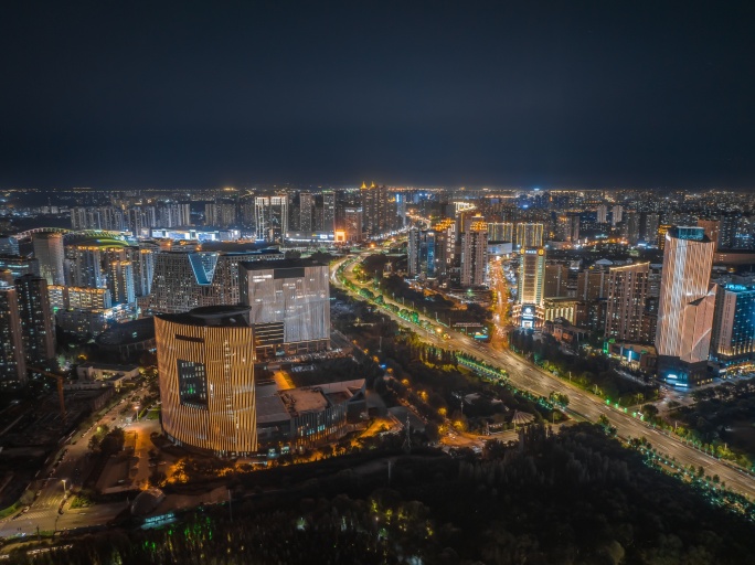 沈阳城市青年南大街车水马龙夜景航拍延时